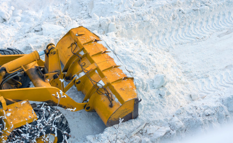 Snow Clearing & Gritting